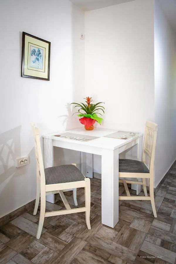 Apartman Luka Rovinj 0*,  Croatia